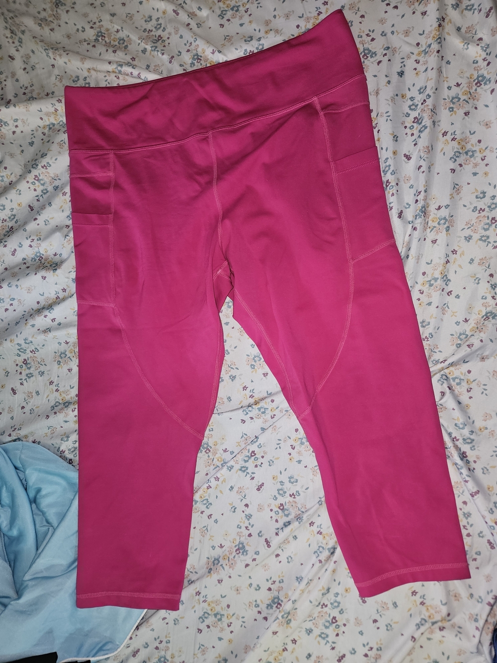 ZYIA Hot Pink Capri Leggings with Side Pockets